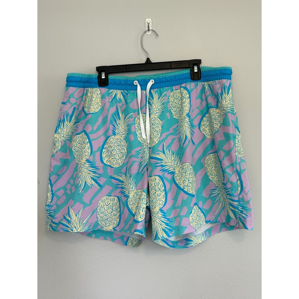 Chubbies Pineapple Swim Trunks XXL Men's Pastel Tropical Beach Shorts Lined